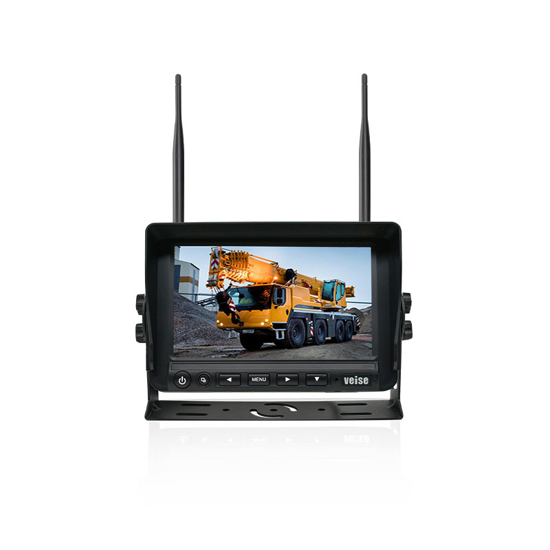 HD Four-Screen Wireless Vehicle Surveillance System